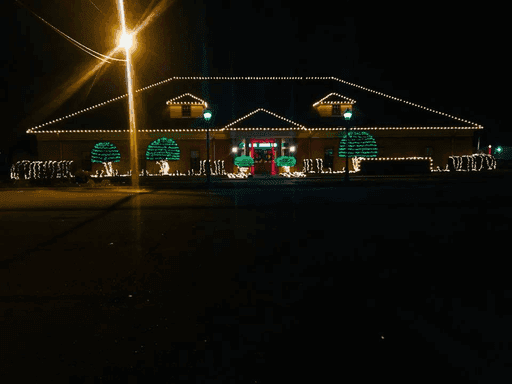 Holiday lighting